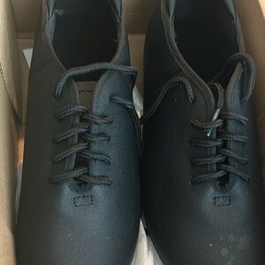 Linodes Women’s Tap Shoes Size 6.5